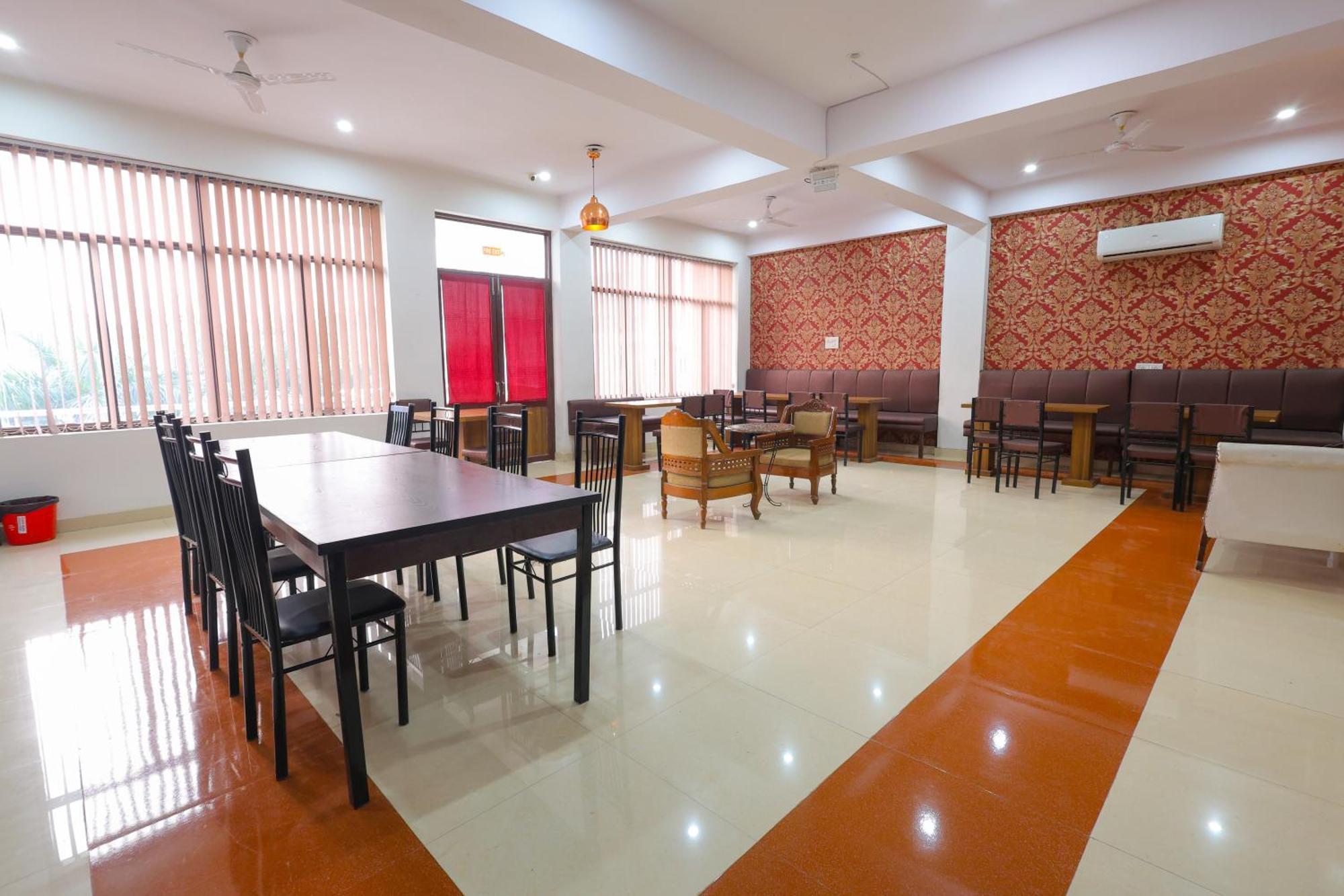 Taj Classic Agra آغْرا المظهر الخارجي الصورة