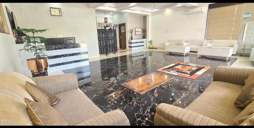 Taj Classic Agra آغْرا المظهر الخارجي الصورة