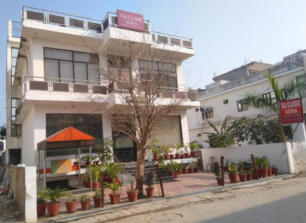 Taj Classic Agra آغْرا المظهر الخارجي الصورة